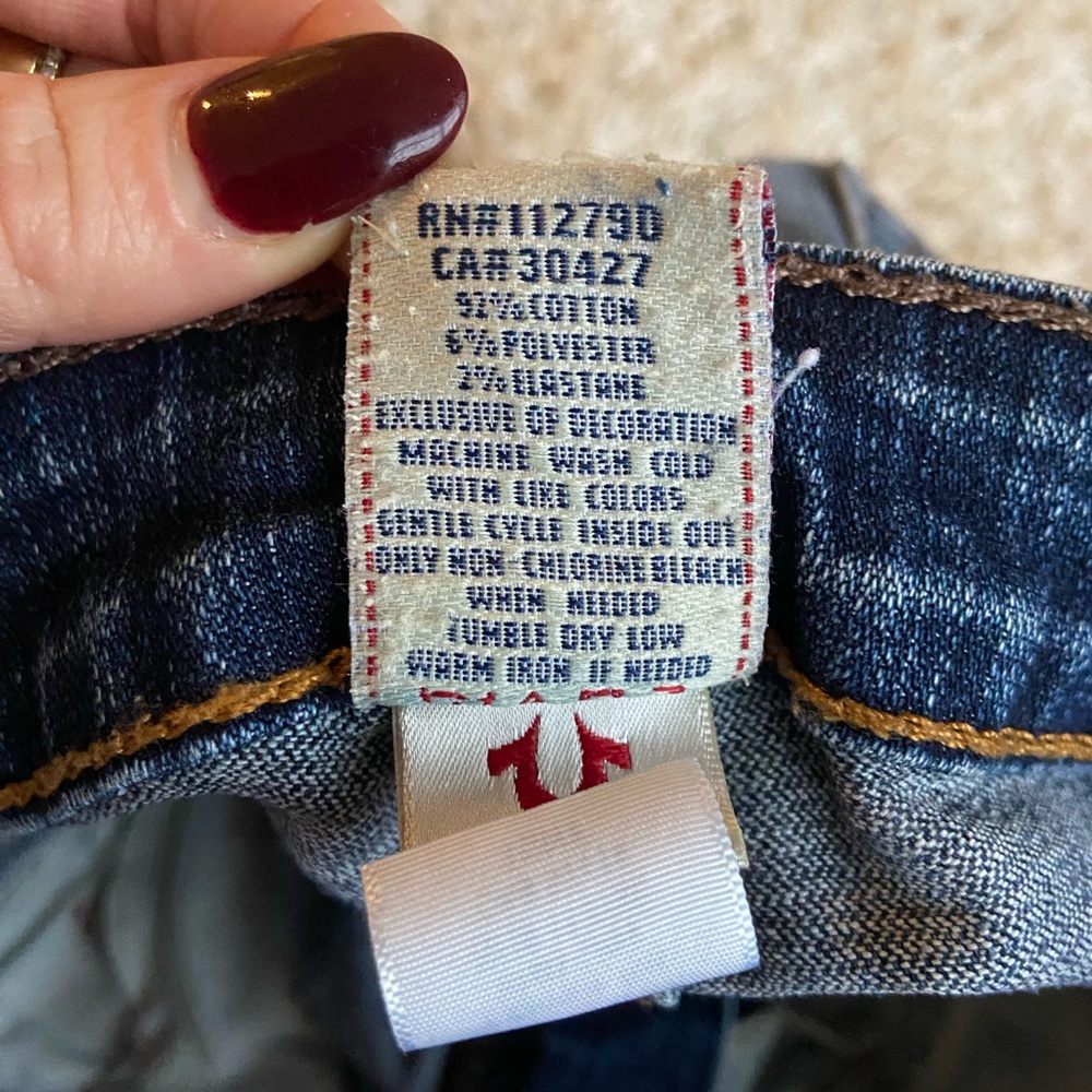 True Religion Boot Cut Low Rise - Picture 8 of 8